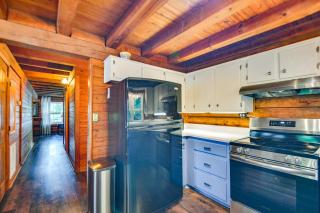 Waterfront Cabin on Lake Sinclair with Private Dock! - Meriwether - 1