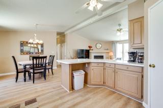 6 Mi to Downtown Pahrump Scenic Desert Retreat - 1
