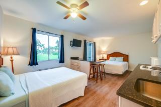 Naples Studio Near Everglades w/ Marina Access - 0