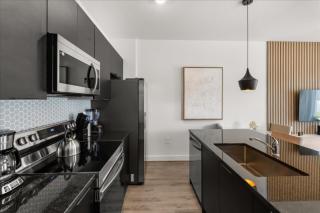 3 Bedrooms3 Baths Hub Westside Reserve 8792Pd - 6