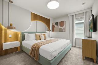 10 Bedrooms 8 Bathrooms Windsor Cay 15965Cc - 2