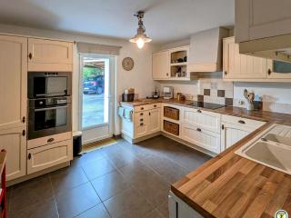 Gîte spacieux au cœur des Vosges du Sud avec jardin et parking sécurisés - FR-1-583-462 - 5