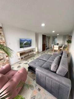 Estilo, Comodidad y Ubicación Ideal en Bucaramanga - Bucaramanga - 1