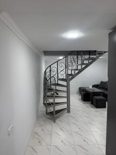 Hovo Apartament - Pʼarakʼar - 0