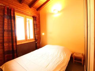 Chalet 8 pers, 3 ch + mezzanine, au pied des pistes, WIFI, PARKING - FR-1-572-33 - Les Carroz-d'Araches - 4