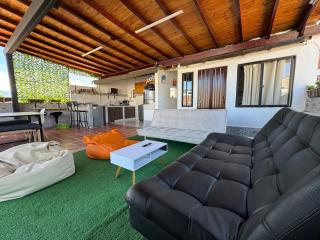 Apartamento duplex con terraza privada cerca estadio Atanasio Girardot - Medellín - 0