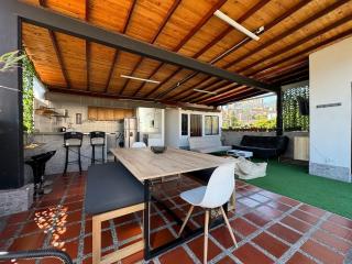 Apartamento duplex con terraza privada cerca estadio Atanasio Girardot - Medellín - 3
