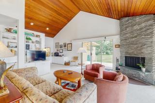 Rockledge Cedar Retreat - North Hero - 7