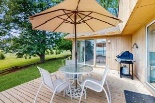 Rockledge Cedar Retreat - North Hero - 5