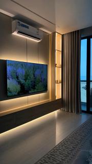 Riviera Style Modern Sea View Apartment - Al Khobar - 4