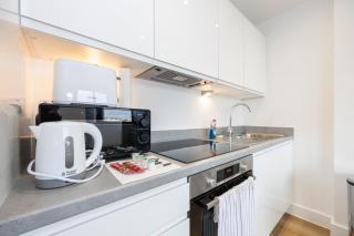 Modern Studio Near Old Trafford Stadium - Manchester - 7