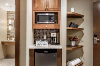 Sun King Suite - Steps from Gondola & Skiing - Park City - 3