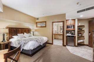 Sun King Suite - Steps from Gondola & Skiing - Park City - 4