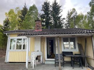 Cozy house in entire private Island Mocklen lake - Älmhult - 1