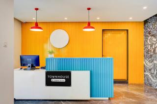 Super Townhouse Hebbal - 7