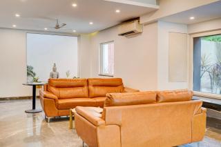 Townhouse Hebbal - Bangalore - 1