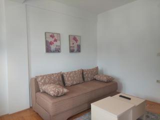 Sunny Lakeside Apartment - Ohrid - 4