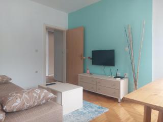 Sunny Lakeside Apartment - Ohrid - 5