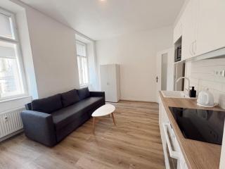 HideOut Apartments - Brno - 6