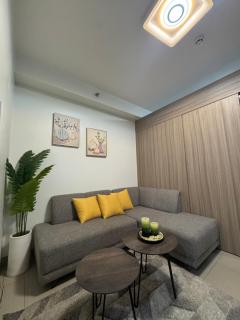 M&M Condostay at Shore 2 Residences Tower 2 - Manila - 0