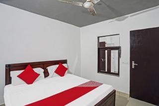 Hotel O Sunrise Villa Near Select Citywalk Mall - New Delhi - 1