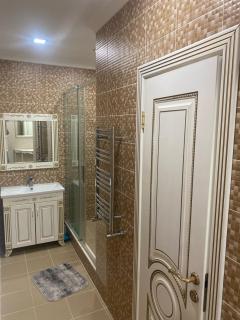 Панфилова 83 - 6