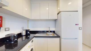 Vacationer I JVC Gem 1 Bedroom I Free Pool, Gym, Parking & Wi-Fi - 4