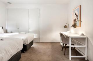 The Ivy (With Car Parking) - Melbourne - 1