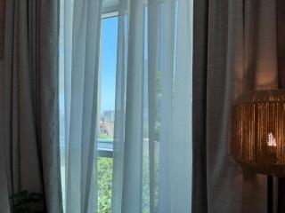 Cozy Studio with Balcony Pool View - Business Bay - 4