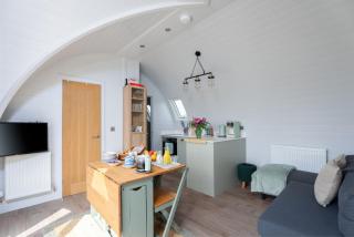 The Hideaway at Tremorna Farm - 6