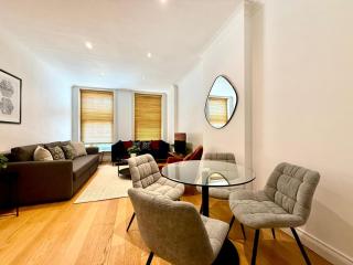 Covent Garden Apartments - London - 6