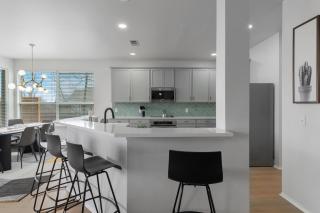 Pebblebrook - Grand Prairie - 7
