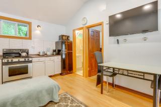 6 Mi to Bethel Woods Cabin with Pool Access - Mongaup Valley - 7