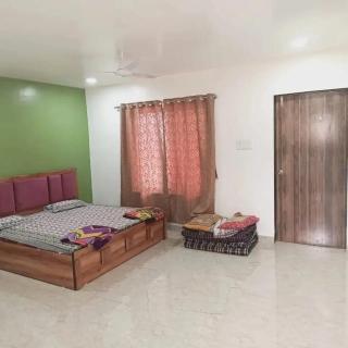 Hotel krushna kunj 2 - Jāmb - 5