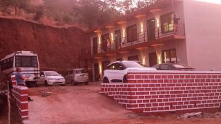 Hotel krushna kunj 2 - Jāmb - 2