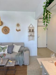 Sea La Vie - Beachfront Luxury - Hanioti - 8