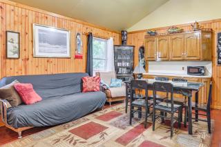 5 Mi to Marina and Raceways Mongaup Valley Retreat! - Mongaup Valley - 8
