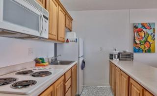 Sea Gypsy Rentals - Oceanfront Suite - Top Floor - 3