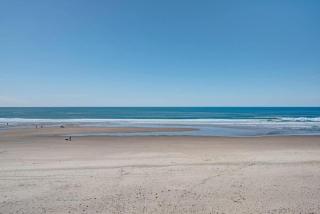 Sea Gypsy Rentals - Oceanfront Suite - Sleeps 6 - Lincoln City - 6