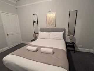 The Jesmond Residence 3BR - Gosforth - 2