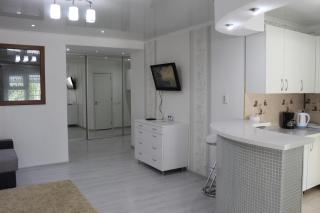 KMOD Studio - Comrat - 9