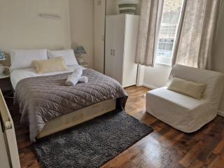 2BR Apartment Earls Court Prime Location - Londra - 5