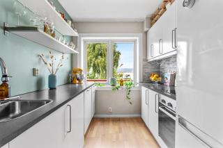 Cozy apartment close to city center with FREE parking and balcony - Oslo - 6
