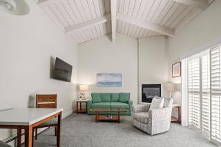 Lobos Lodge - Carmel - 7