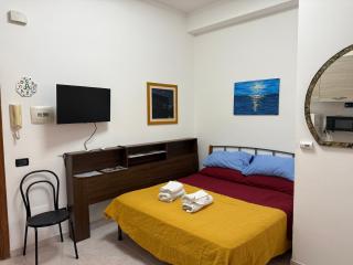 Monolocale Agesidamo - Locri - 9