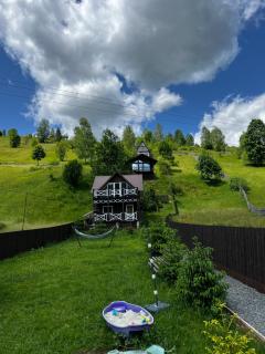 Файна хата 4 - 9