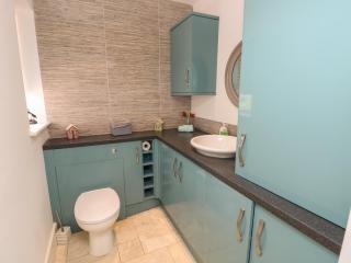 Guildford Farmhouse - 2