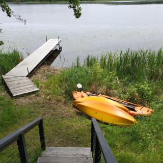 Anchor Bay - 9
