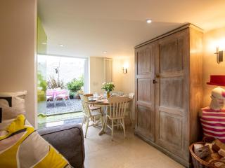 3 Bed in Charmouth DC080 - Charmouth - 3