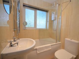2 Bed in Brixham BX081 - Brixham - 2